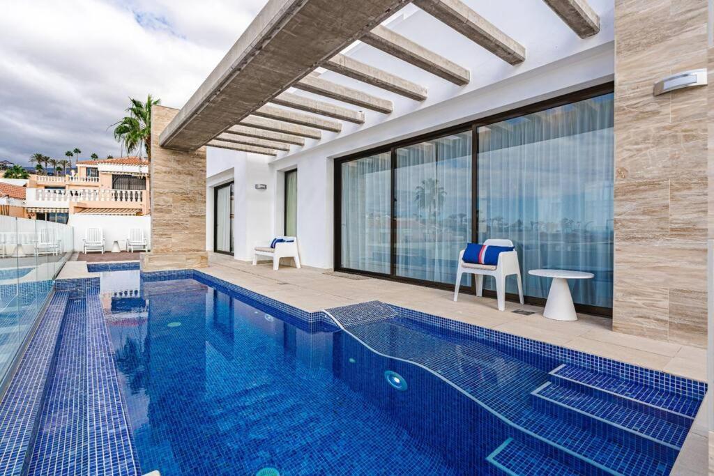 Villa Riviera De 4 Dormitorios Con Piscina. Costa Adeje  Exteriör bild